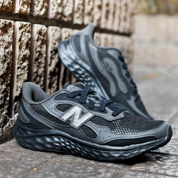 ⭐️新品未使用 ニューバランス⭐️ ランニングシューズ Fresh Foam Amazon | New Balance レディース Fresh Foam X More V4