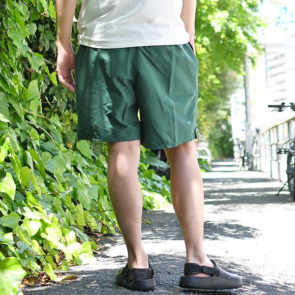 NIKE ネコポス発送！ナイキ 水陸両用 膝上 ショートパンツ