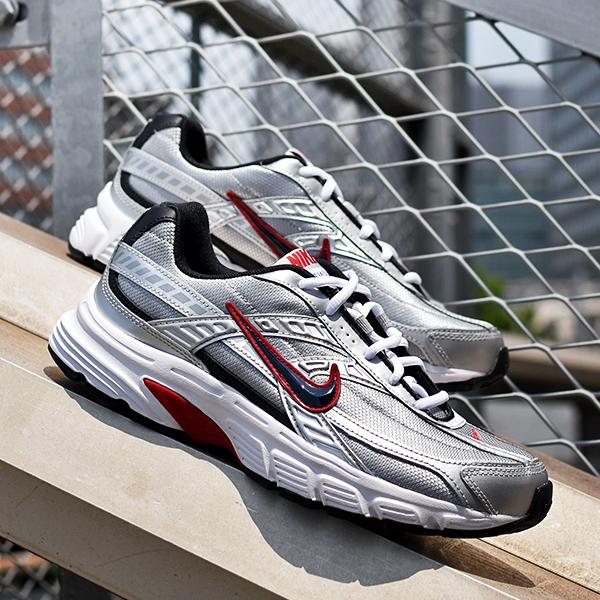 NIKE（ナイキ） 25%off 送料無料 スニーカー メンズ イニシエーター