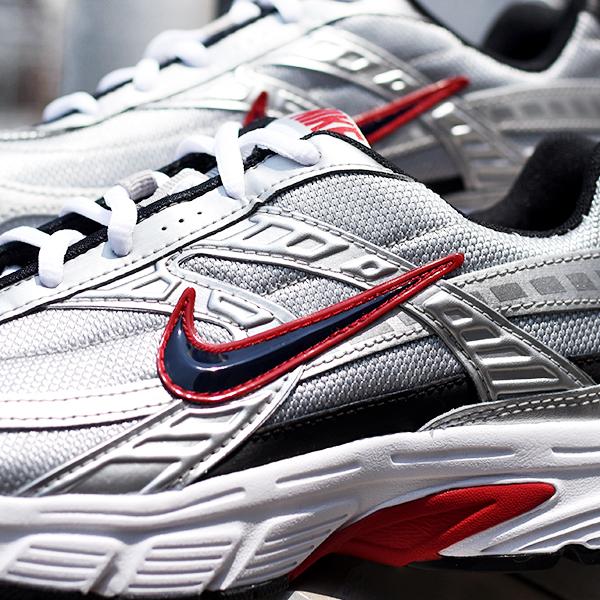 NIKE（ナイキ） 25%off 送料無料 スニーカー メンズ イニシエーター