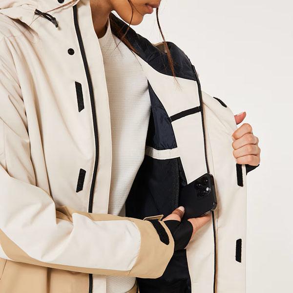 OAKLEY（オークリー） ラスト1点 Mサイズ スノーボード スキー ウェア