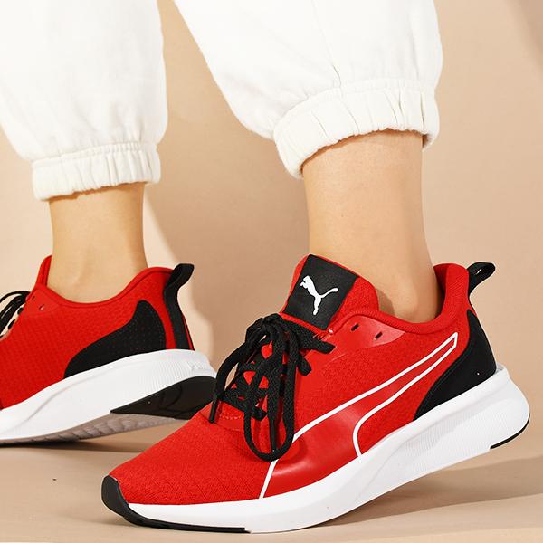 PUMA（プーマ） 35%off レディース スニーカー フライヤー LITE MU JR