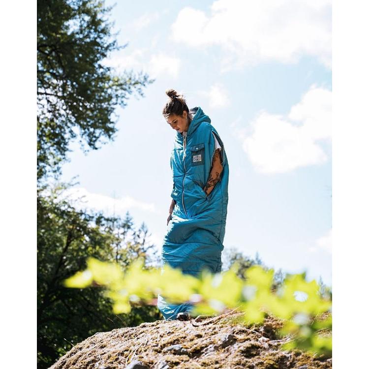 POLeR（ポーラー） 30%off 寝袋 シュラフ 着られる寝袋 NAPSACKS 寝袋