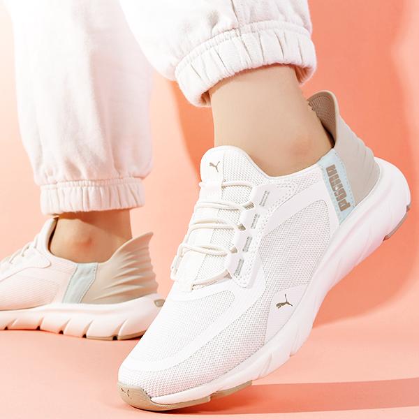 PUMA（プーマ） 【動画あり】立ったままスッと履ける 幅広 スニーカー