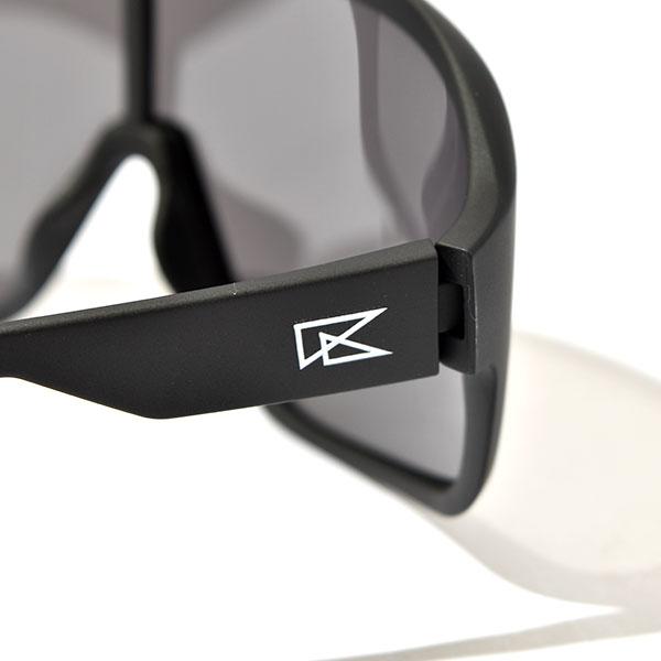 サングラス REVOLT リボルト SNOW GLASS スノーグラス 偏光 ミラー