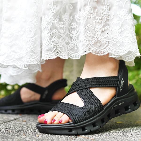 手を使わずにスッと履ける スケッチャーズ サンダル レディース SKECHERS スリップインズ グリッド ステップ プロ スポーツサンダル 119557の画像