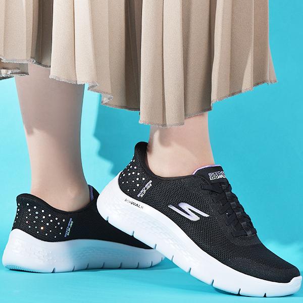 SKECHERS（スケッチャーズ） きらきらラインストーン 手を使わずにスッ