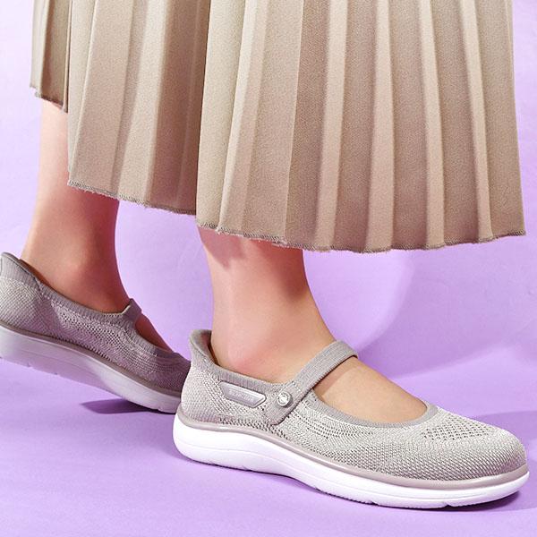 SKECHERS（スケッチャーズ） 2026春夏新作 ストラップ シューズ 高反発
