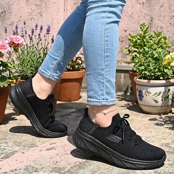 のな SKECHERS（スケッチャーズ） 32%off 手を使わずにスッと履ける