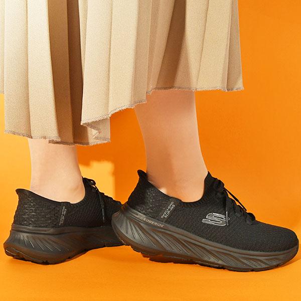 SKECHERS（スケッチャーズ） 29%off 手を使わずにスッと履ける