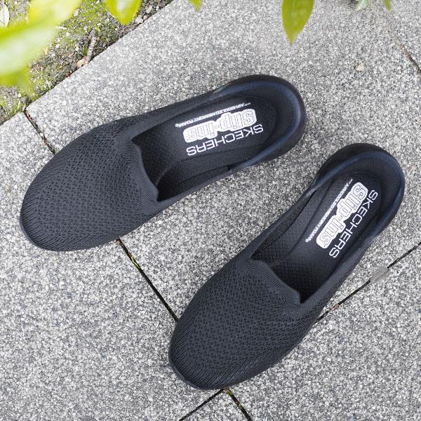 SKECHERS（スケッチャーズ） 手を使わずにスッと履ける スリッポン