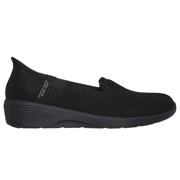 SKECHERS（スケッチャーズ） 手を使わずにスッと履ける スリッポン