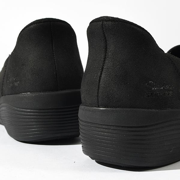 SKECHERS（スケッチャーズ） 手を使わずにスッと履ける スリッポン