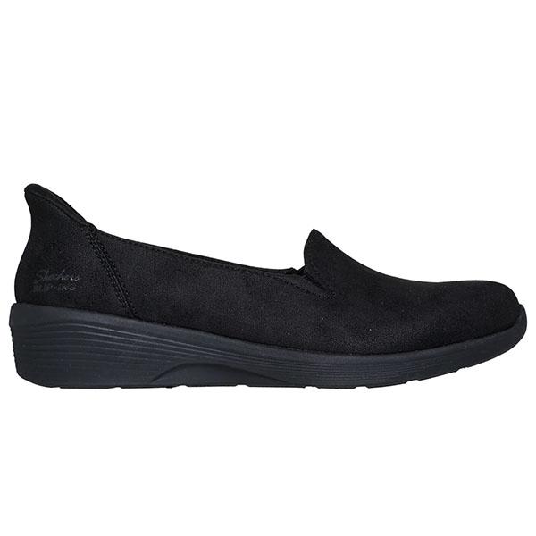 SKECHERS（スケッチャーズ） 手を使わずにスッと履ける スリッポン