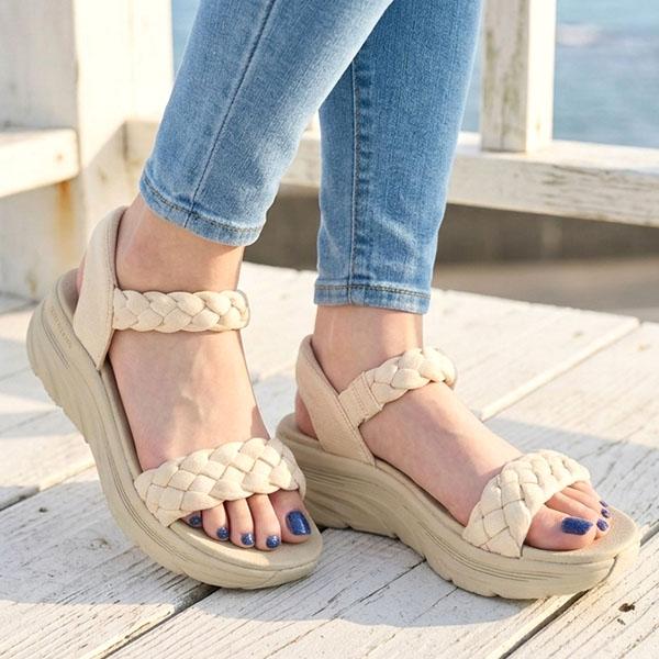 メル92140さん専用 SKECHERS（スケッチャーズ） 2026春夏新作 手を使わずにスッと履ける