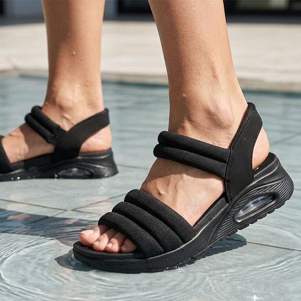 SKECHERS（スケッチャーズ） 2026春夏新作 手を使わずにスッと履ける