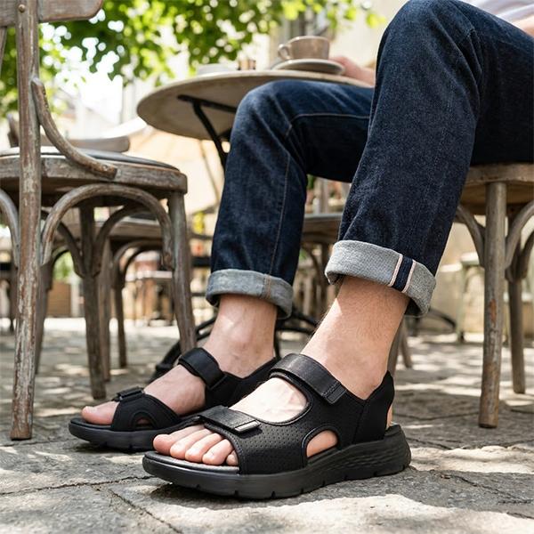 SKECHERS（スケッチャーズ） 2026春夏新作 手を使わずにスッと履ける