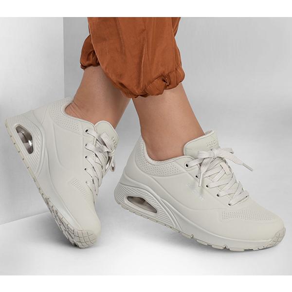 SKECHERS（スケッチャーズ） スニーカー レディース UNO STAND ON AIR