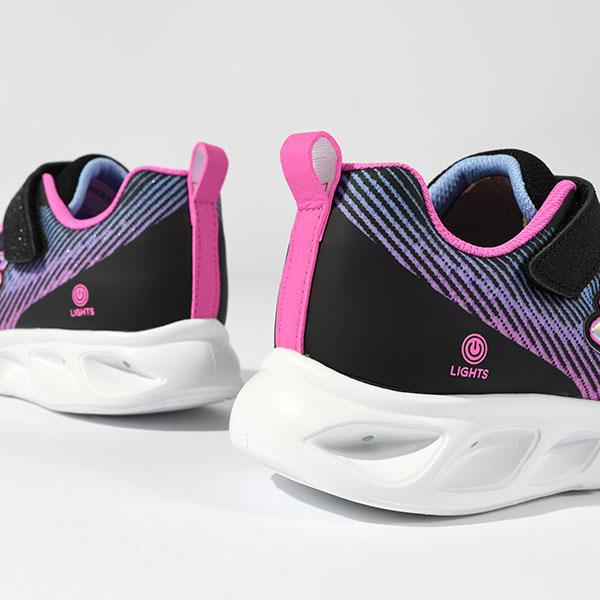 SKECHERS（スケッチャーズ） 【動画あり】光る靴 キッズ スニーカー