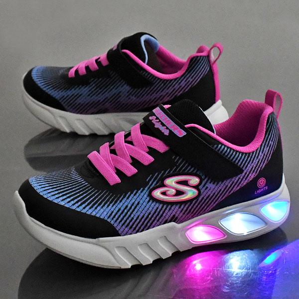 SKECHERS（スケッチャーズ） 【動画あり】光る靴 キッズ スニーカー