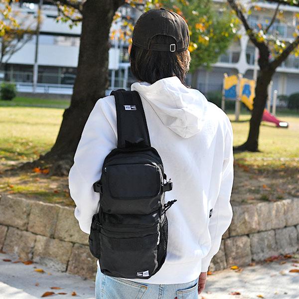 NEW ERA（ニューエラ） バッグ ボディバッグ 約12L メンズ レディース