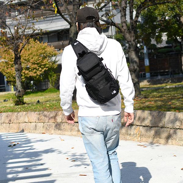 NEW ERA（ニューエラ） バッグ ボディバッグ 約12L メンズ レディース