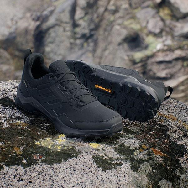 adidas ゴアテックス ハイキングシューズ スニーカー アディダス 