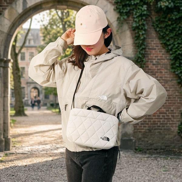 ノースフェイス キルティングベスト　V motionレディースS .137 THE NORTH FACE ザ・ノース・フェイス ダウン ベスト レディース 撥水