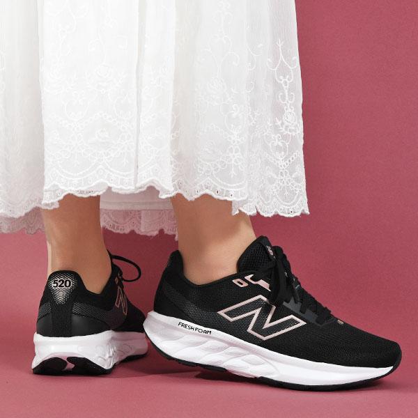 New Balance（ニューバランス） スニーカー ランニングシューズ