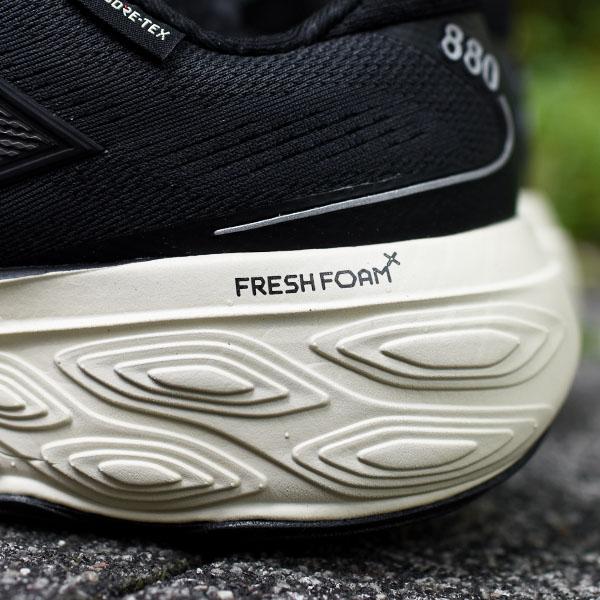 ゴアテックス ニューバランス スニーカー ランニングシューズ New Balance レディース Fresh Foam X 880 V15 Gore-Tex 靴 ブラック 黒 W880GB15D_15