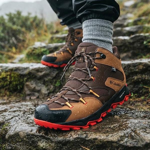 Columbia（コロンビア） 防水 ハイキングシューズ メンズ セイバー