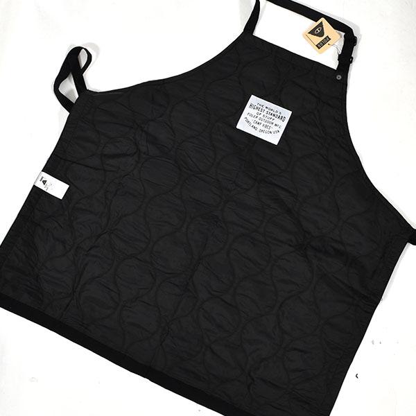 ラスト1  POLeR ポーラー メンズ BBQエプロン Quilt Fabric 2WAY BBQ APRON バーベキュー 防寒 アウトドア キャンプ レディース 25%offの画像