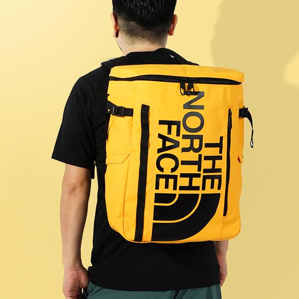 THE NORTH FACE イエロー バックパック　ヒューズボックス2 ザ・ノース・フェイス（THE NORTH FACE）（メンズ、レディース