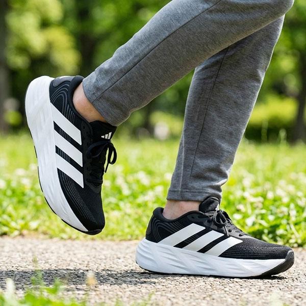 adidas（アディダス） 期間限定 24%off 2026秋冬新作 メンズ 厚底