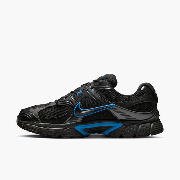 NIKE（ナイキ） 送料無料 スニーカー メンズ NIKE V5 RNR シューズ 靴