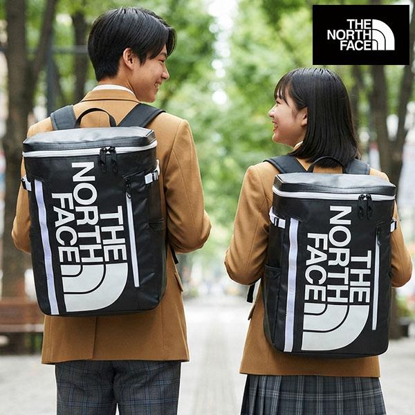【美品】ノースフェイス BCヒューズボックス 30L リュック ブラック 白 THE NORTH FACE（ザ ノースフェイス） 流通限定カラー 黒×白 ノース