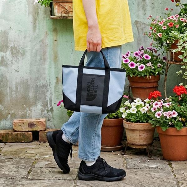 THE NORTH FACE（ザ ノースフェイス） 2026春夏新色 水にも強い ノース