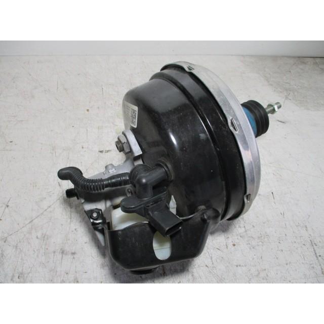 アウディ A4 8K ブレーキブースター 8K0 612 103N