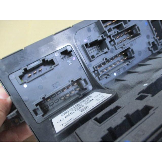 ベンツ W211 リアサム ヒューズボックス 2115453001 : イレブンオート 