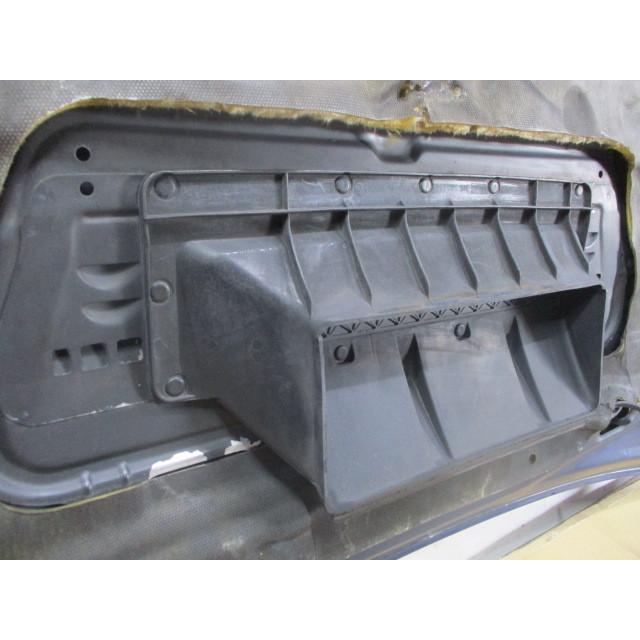 レガシィB4　ボンネット　BEレガシィ レガシィB4のボンネット交換に関するカスタム事例｜車のカスタム情報は