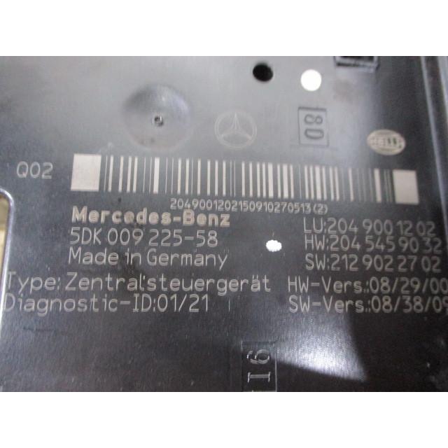 ☆Mercedes Benz☆ メルセデス ベンツ Cクラス 204 フューズボックス ベンツ Cクラス C63 W204 AMG リヤ リア ヒューズボックス リレー