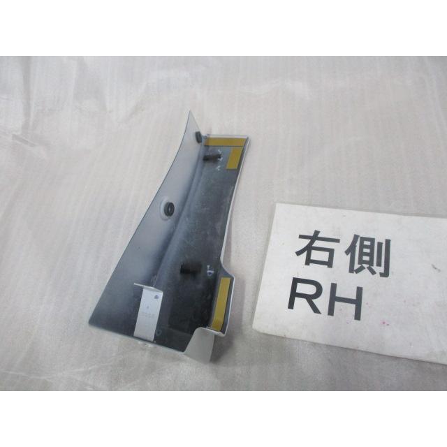 トヨタ ノア ヴォクシー エスクァイアー ZRR80 / ZRR85 ZWR80 ZWR85 右