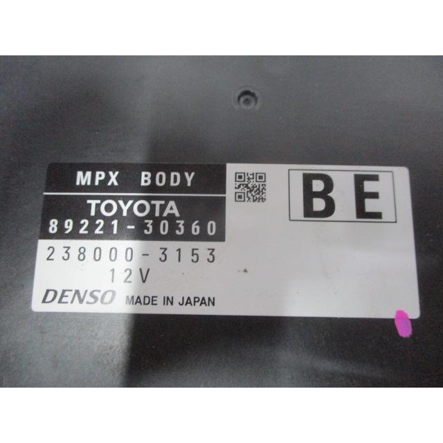 トヨタ クラウンハイブリッド AWS210 マルチプレックス