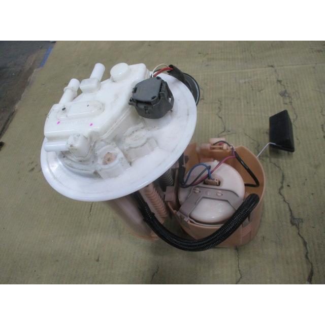 燃料ポンプ フューエルポンプ トヨタ プリウス ZVW30 ZVW30L ZVW35