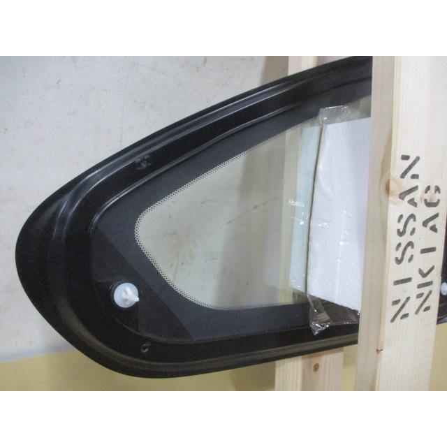 日産 ニッサン シルビア S15 左クォーターガラス 83307-85F00