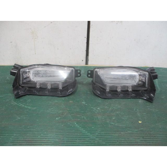 トヨタ純正 プリウスα デイタイムランニングライト 81440-47041 トヨタ純正 プリウスα デイタイムランニングライト 81440-47041 トヨタ