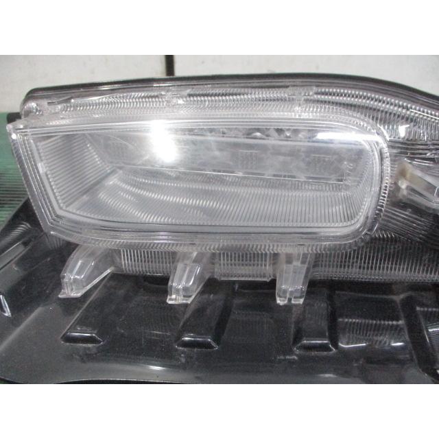 プリウス/アルファ/α ZVW40W/ZVW41W 純正左ヘッドライトLED プリウス/アルファ/α ZVW40W/ZVW41W 純正左ヘッドライトLED プリウスα