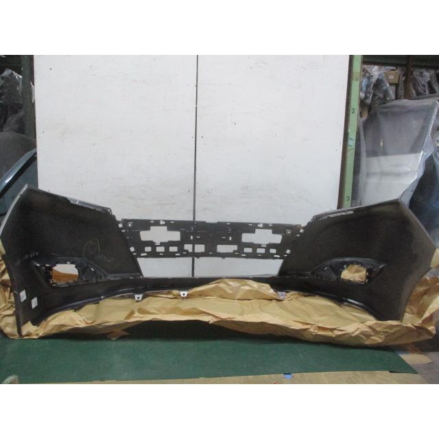 トヨタ エスクァイア ノア ZRR80 ZWR80 フロントバンパー 4V8 52119