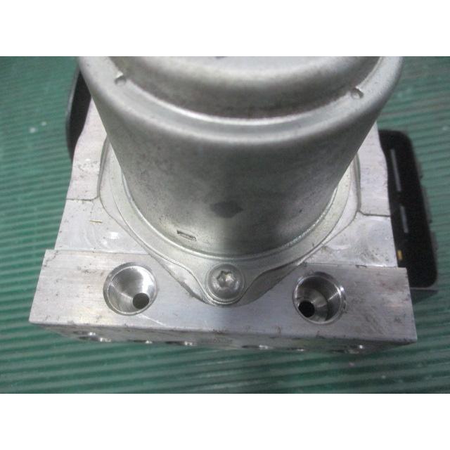 ホンダ オデッセイ アブソルート DBA-RC1 ABSブレーキアクチュエーター