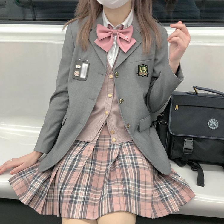 スカートスーツ 制服 女子高校生 5点セット バッジ コスチューム jk服